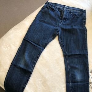 UO BDG Skinny Ankle Jeans